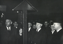 171131 Afbeelding van de opening van het nieuwe N.S.-station Driebergen-Zeist te Driebergen-Rijsenburg door de ...